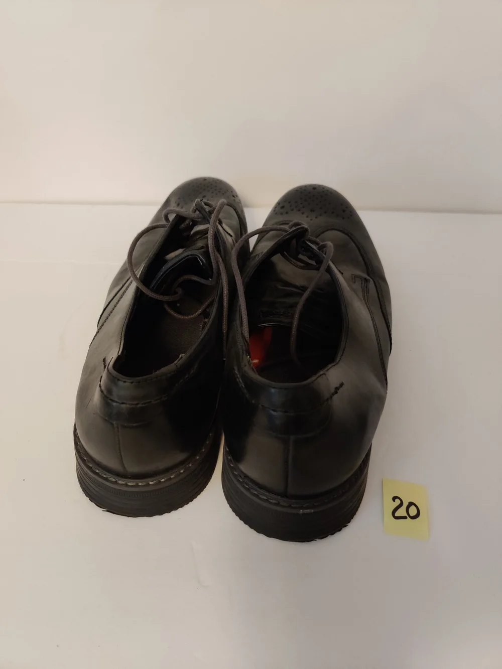 Rockport classic wingtip